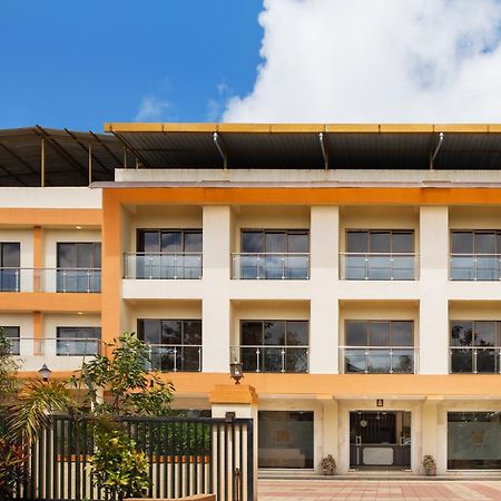 City Palace Resort Lonavala Exterior photo