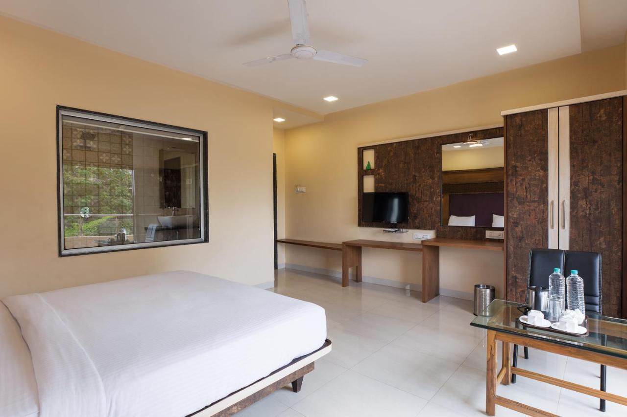 City Palace Resort Lonavala Exterior photo