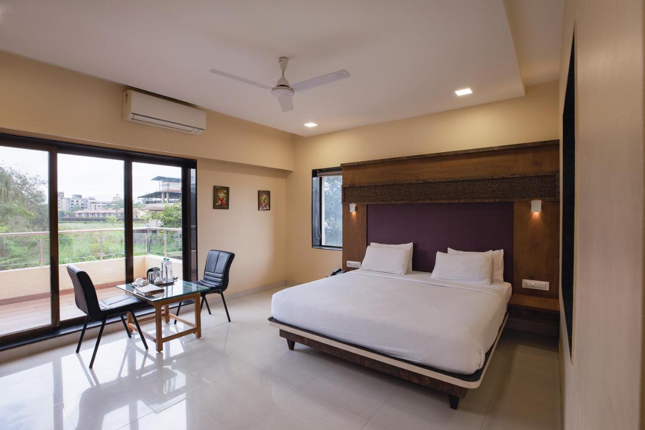 City Palace Resort Lonavala Exterior photo